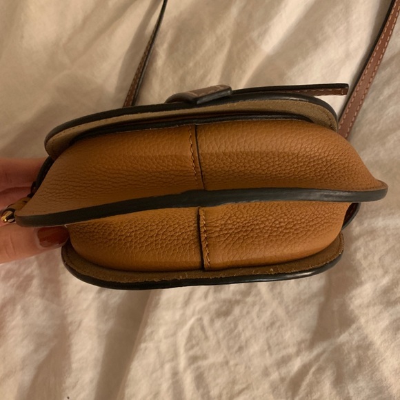 Loewe grained calfskin mini gate bag - Picture 3 of 4